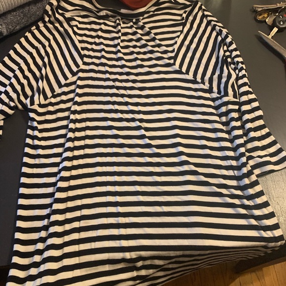 Cabi Bistro Striped Top - Picture 8 of 9